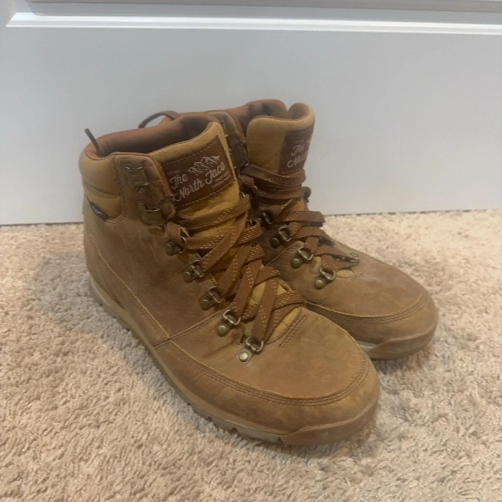 The North Face Boots Mens Size 9 Brown Leather Waterproof Snow Hiking Ankle